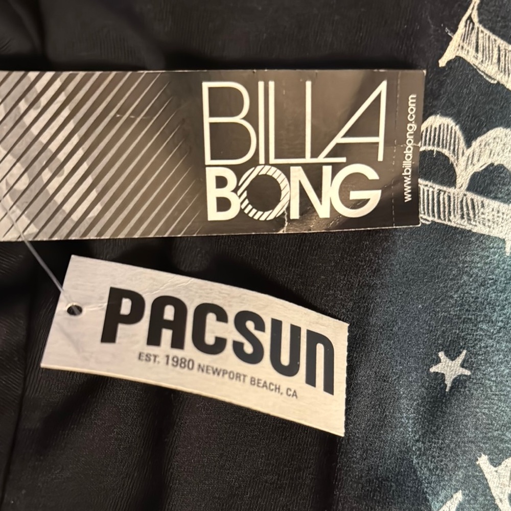 NWT Billabong Menβs Black Short Sleeve Tee with Bold Logo Sz L - Picture 3 of 8